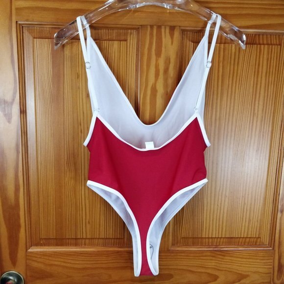 Red & White High-Cut One Piece Swimsuit LG Retro Monokini Bold Style - Picture 6 of 8